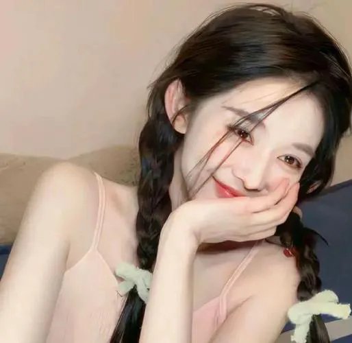 疯疯癫癫的阿兹洛